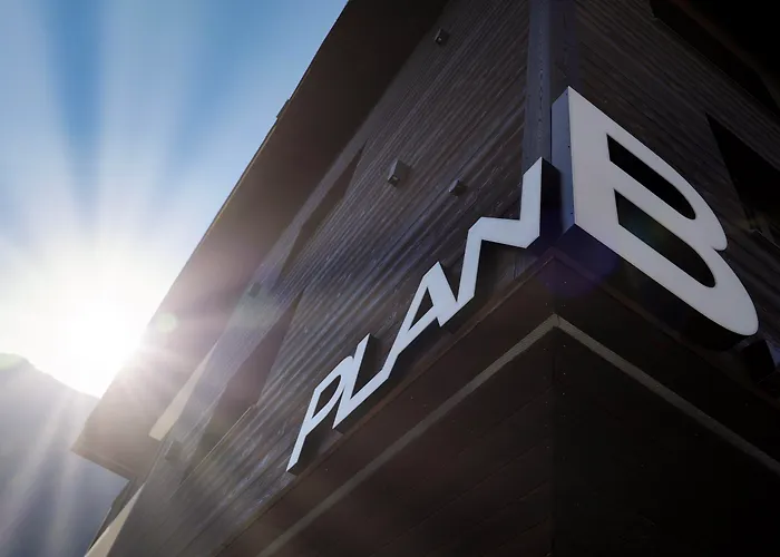 Plan B Hotel - Living Chamonix